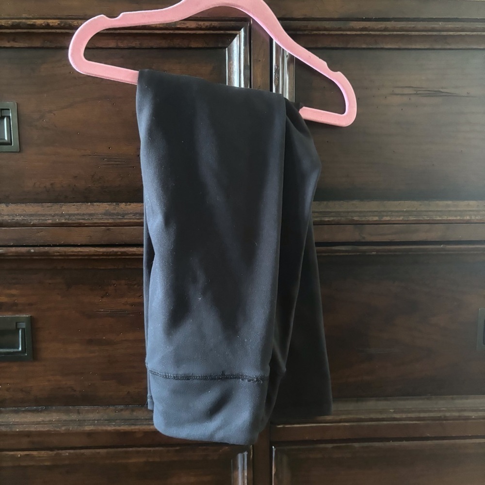 Danskin Girls black active leggings in size M (7/8)